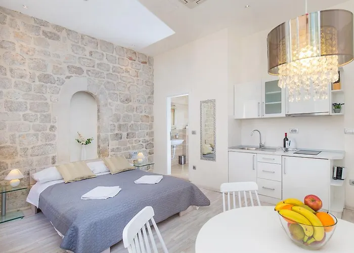 ラウズィオン *